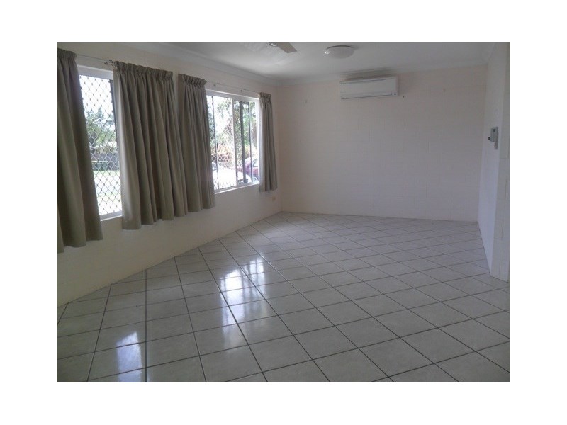 Bentley Park QLD 4869