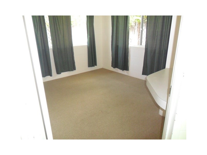 Bentley Park QLD 4869