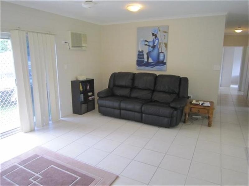 22 Resolution Drive, Bentley Park QLD 4869