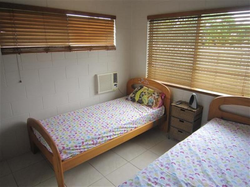 22 Resolution Drive, Bentley Park QLD 4869