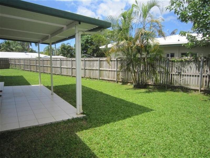 22 Resolution Drive, Bentley Park QLD 4869
