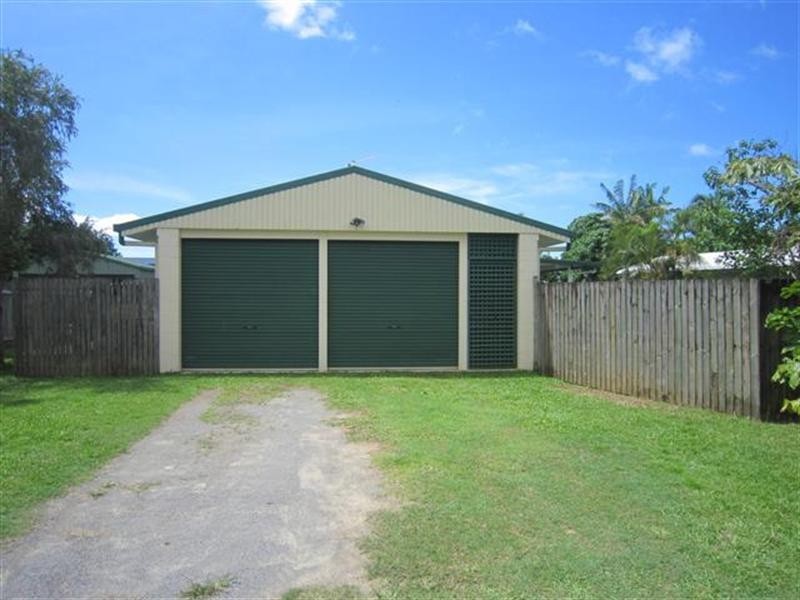 22 Resolution Drive, Bentley Park QLD 4869