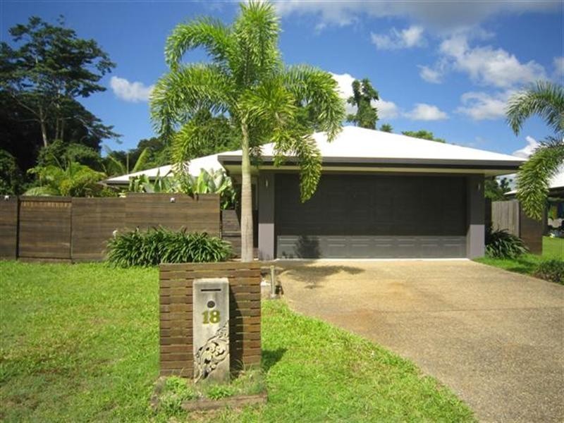18 Cliffdale Street, Bentley Park QLD 4869