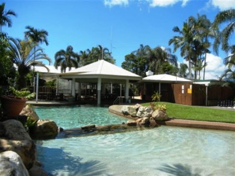 290 Anderson Road, Woree QLD 4868