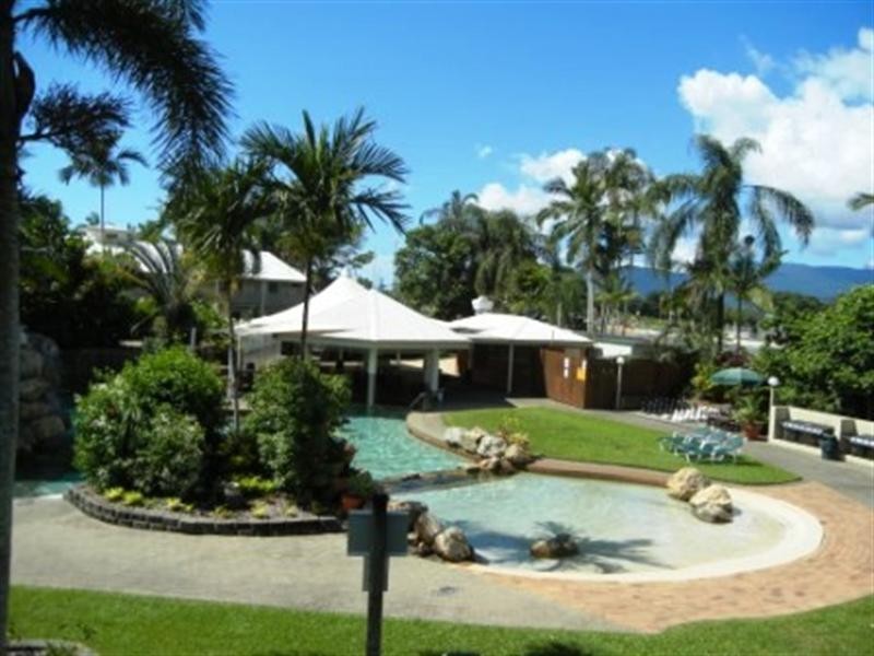 290 Anderson Road, Woree QLD 4868