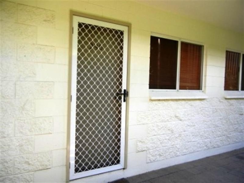290 Anderson Road, Woree QLD 4868