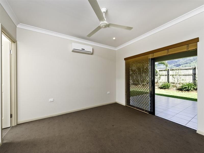 Bentley Park QLD 4869