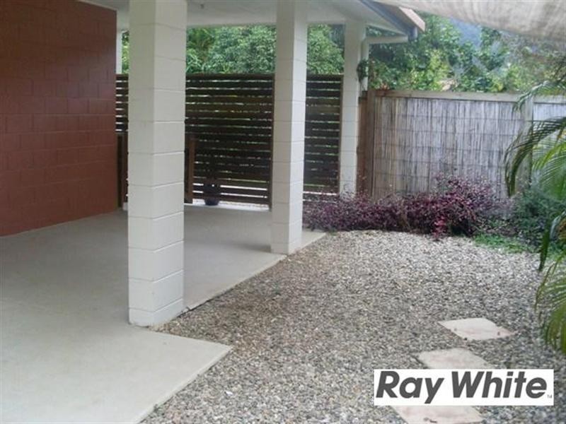 10 Lorraine Close, Bentley Park QLD 4869