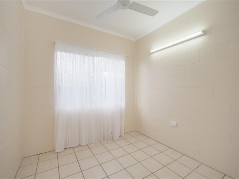Bentley Park QLD 4869