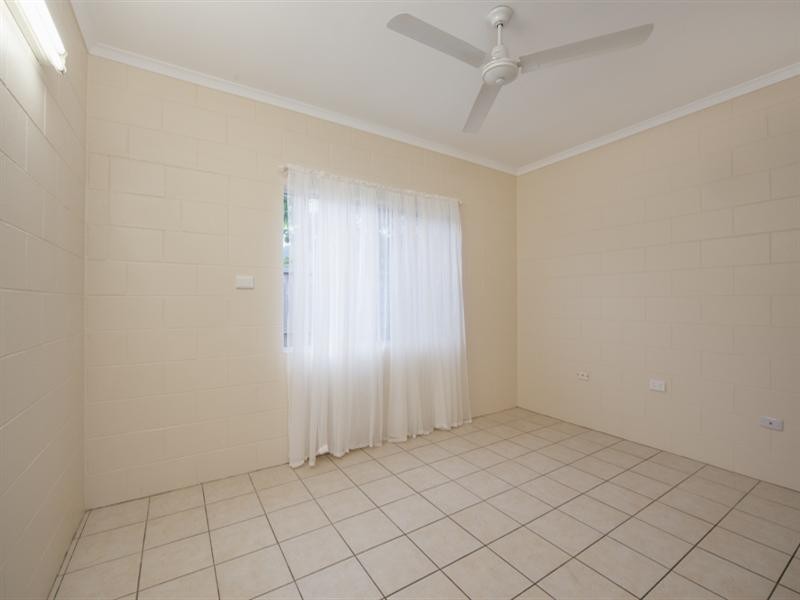 Bentley Park QLD 4869