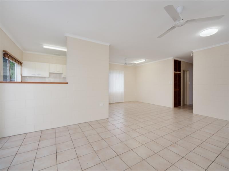 Bentley Park QLD 4869