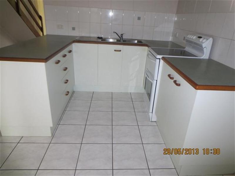 Bentley Park QLD 4869