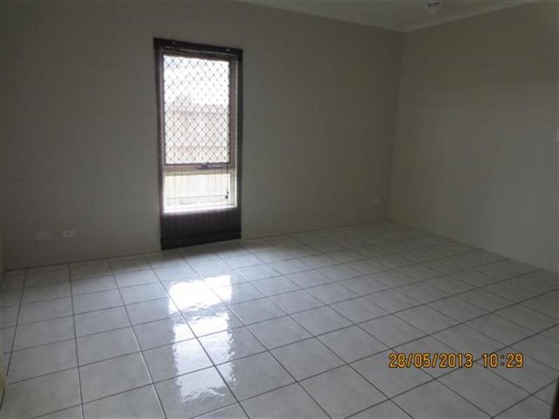 Bentley Park QLD 4869