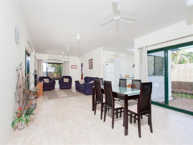 25 De Vecchi Close, Edmonton QLD 4869