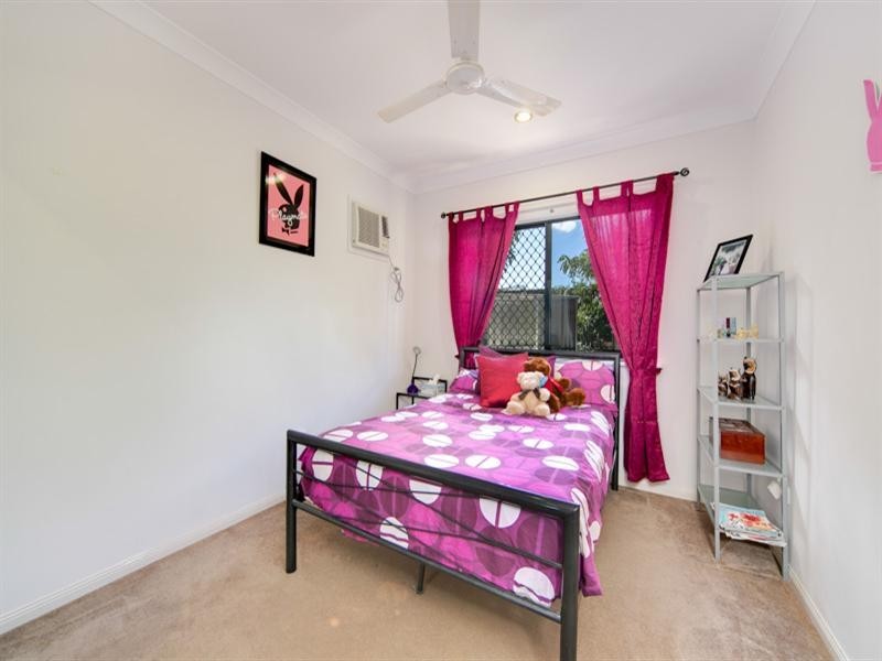 16 Altona Street, Bentley Park QLD 4869