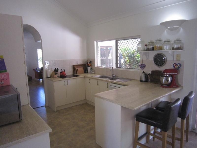 8 Keats Close, Mount Sheridan QLD 4868