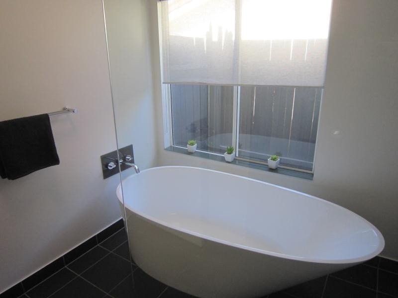 8 Keats Close, Mount Sheridan QLD 4868