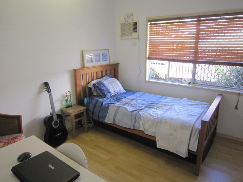 8 Keats Close, Mount Sheridan QLD 4868