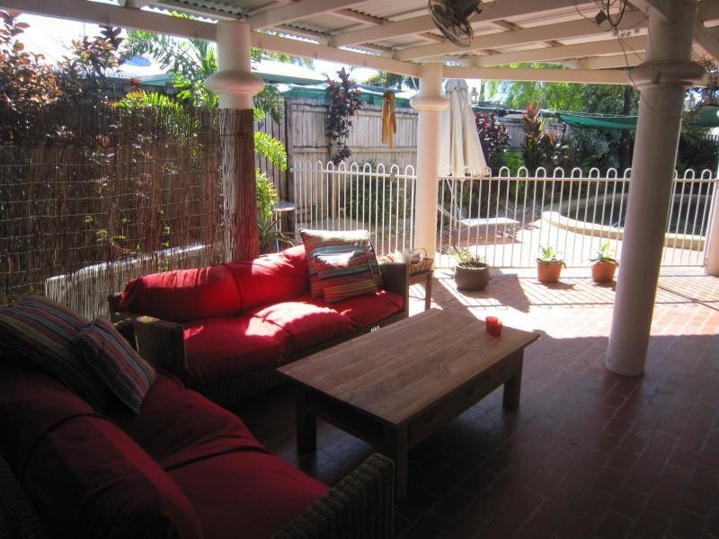 8 Keats Close, Mount Sheridan QLD 4868