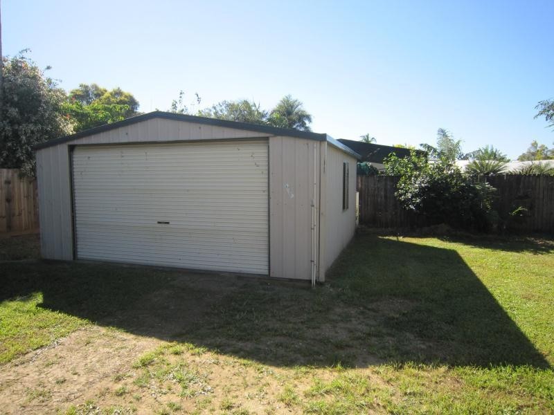 20 Bounty Close, Bentley Park QLD 4869