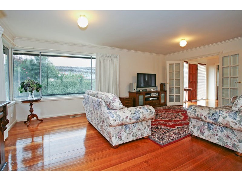 3 Glenys Court, Belmont VIC 3216