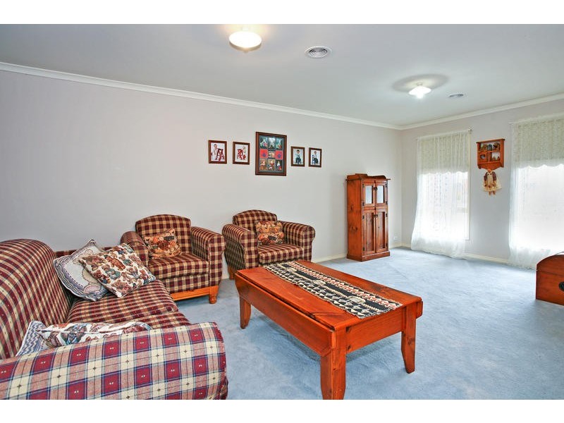 18-20 Blackbird Court, Lara VIC 3212