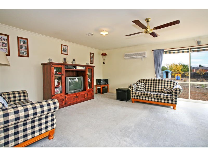 18-20 Blackbird Court, Lara VIC 3212