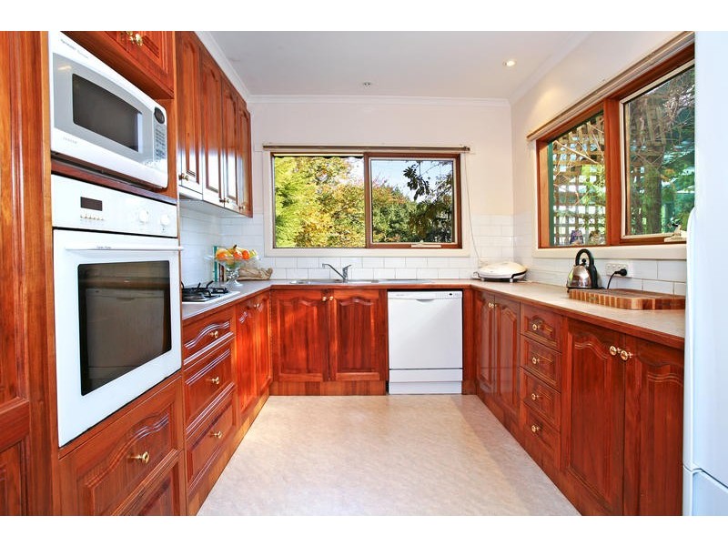 71 North Valley Road, Highton VIC 3216