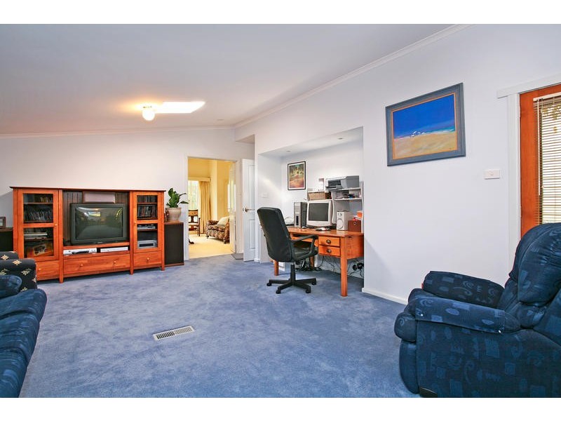 71 North Valley Road, Highton VIC 3216