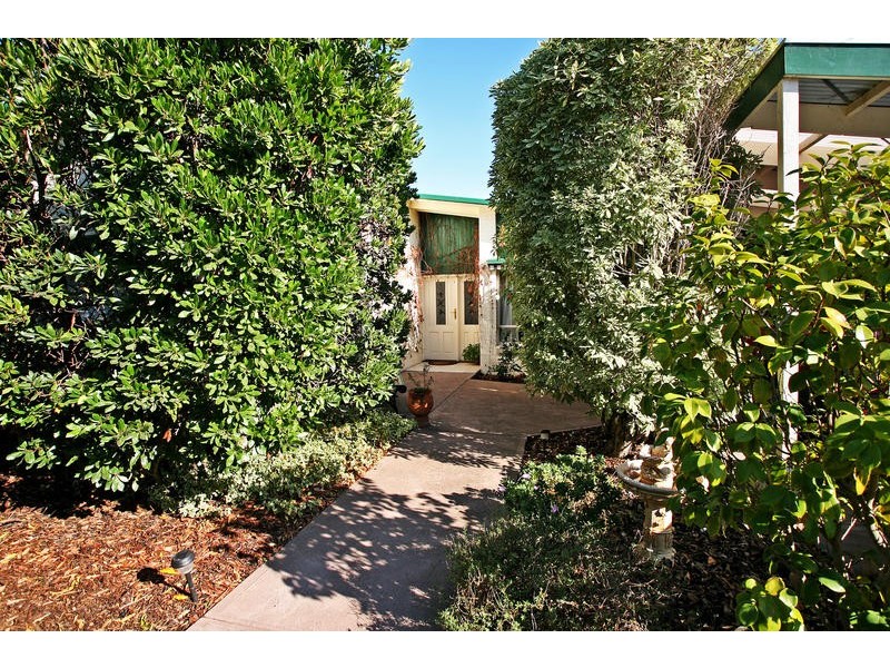 71 North Valley Road, Highton VIC 3216