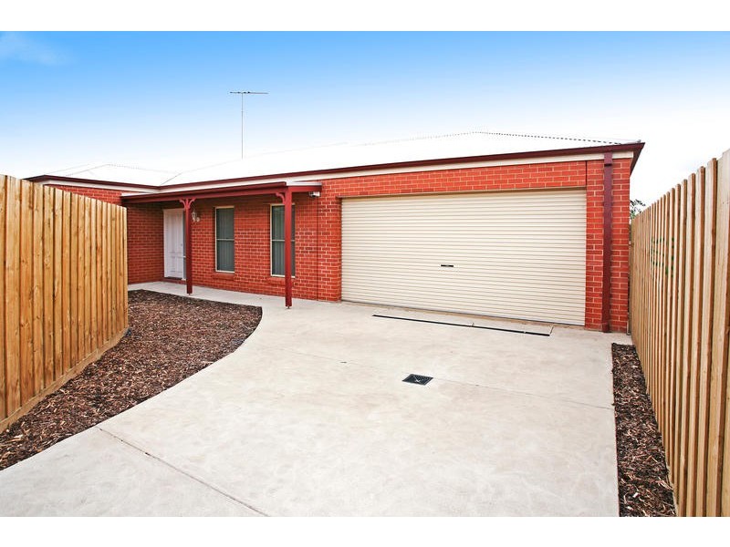 2/69 Malinda Crescent, Bell Park VIC 3215