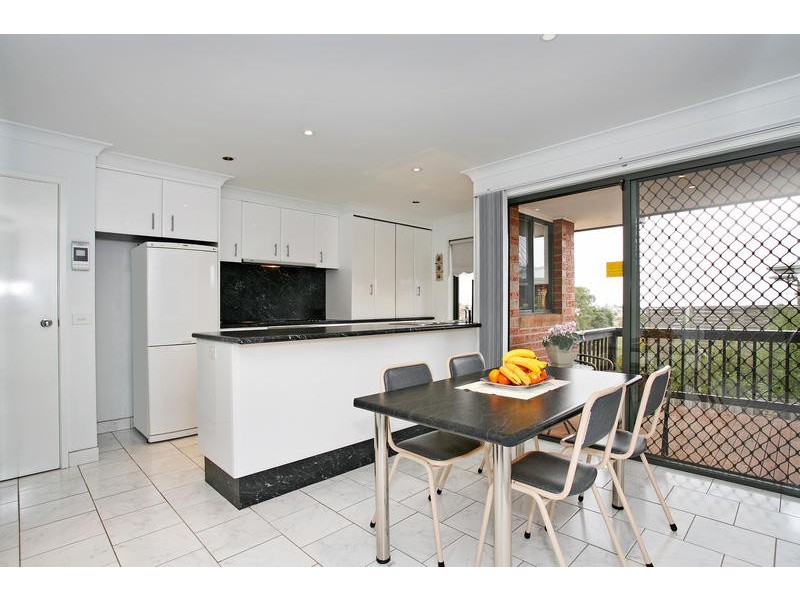 4 Christie Court, Wandana Heights VIC 3216
