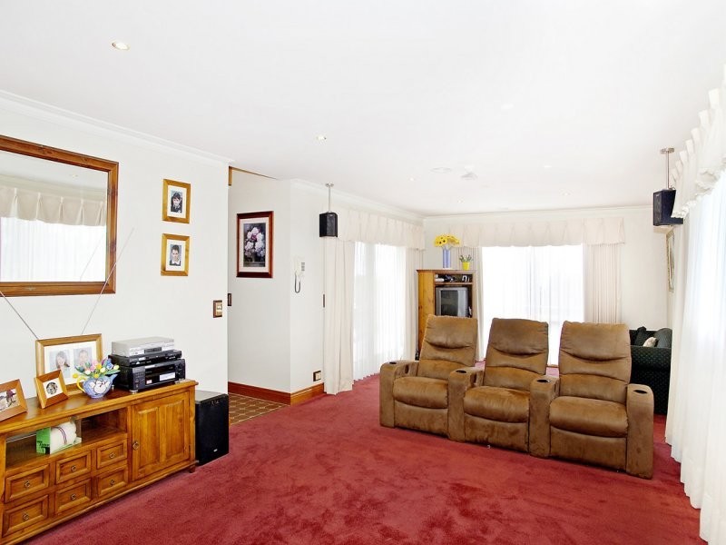 13 Stanfield Drive, Wandana Heights VIC 3216
