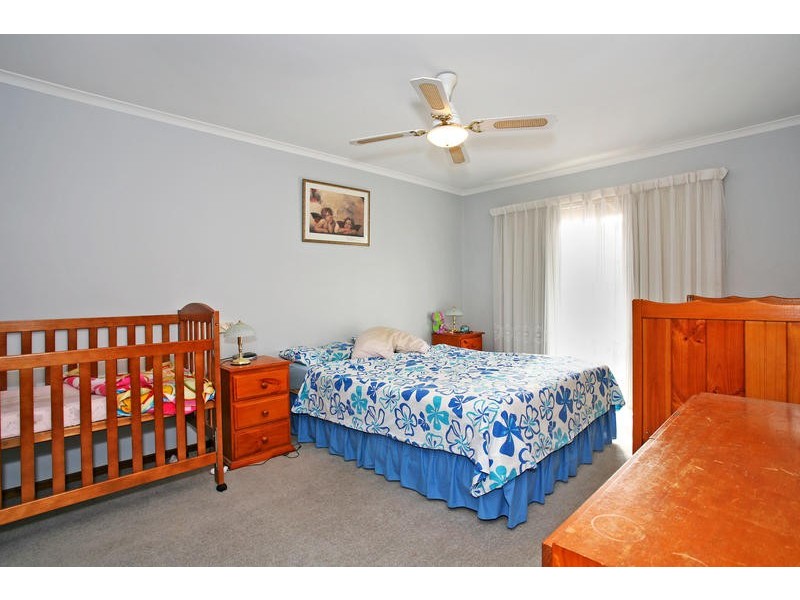 4 Sandalwood Court, Grovedale VIC 3216