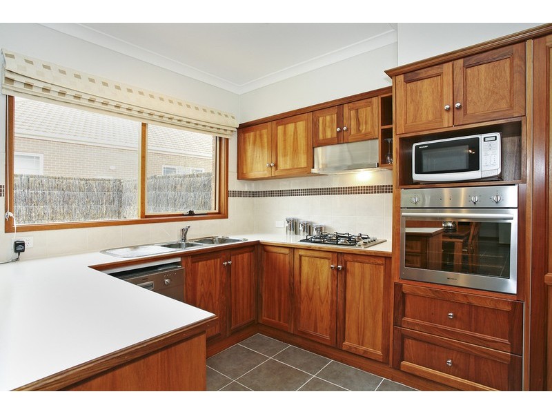 1/31 Frank Street, Newtown VIC 3220