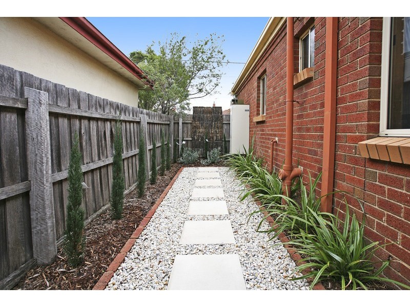 1/31 Frank Street, Newtown VIC 3220