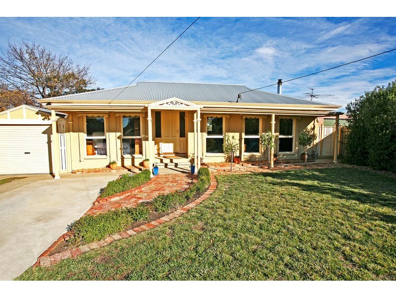 5 Merinda Court, Grovedale VIC 3216