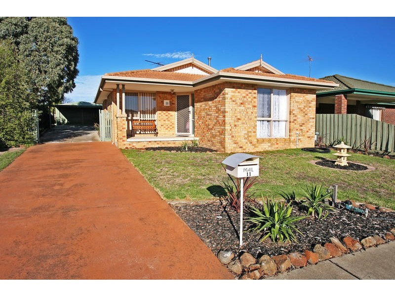 11 Greenville Drive, Grovedale VIC 3216