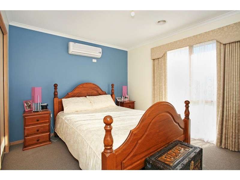 11 Greenville Drive, Grovedale VIC 3216