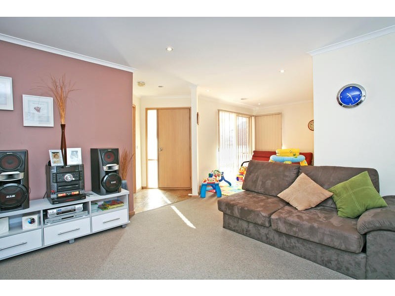 11 Greenville Drive, Grovedale VIC 3216