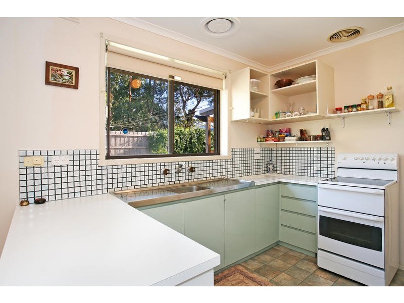 Unit 3/16 Cara Road, Highton VIC 3216