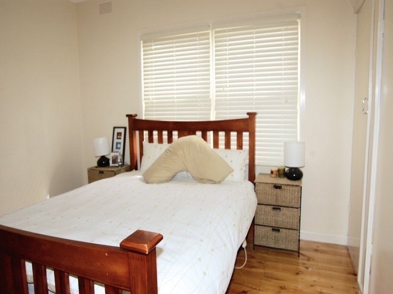 11 Marjorie Avenue, Belmont VIC 3216