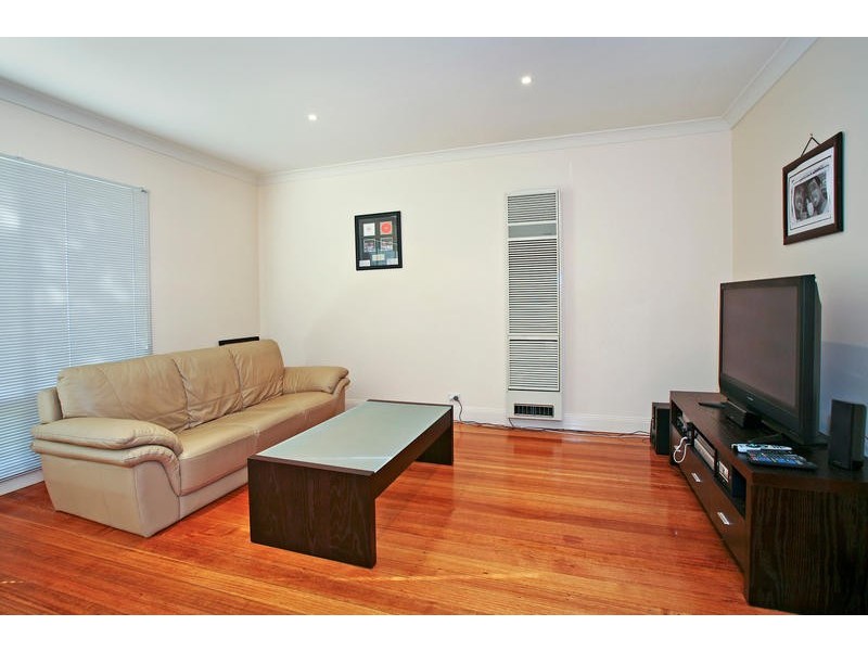 2/5 Harrow Close, Belmont VIC 3216