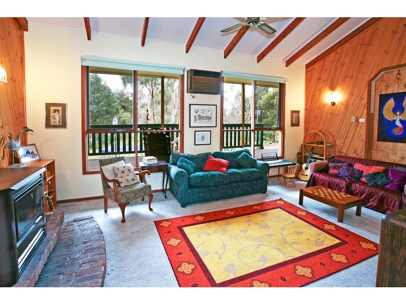 15 Pyke Street, Teesdale VIC 3328