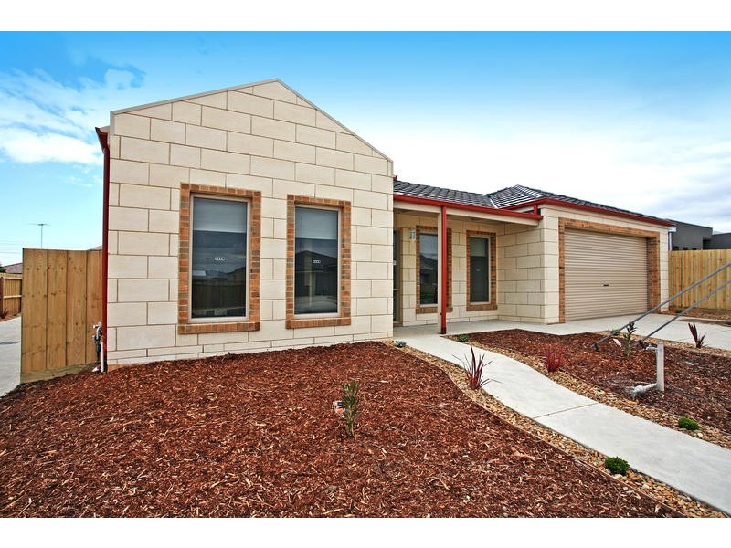 1/32 Blackheath Mews, Waurn Ponds VIC 3216