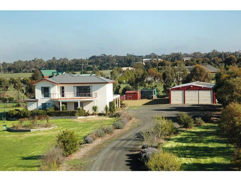 130 Anglesea Road, Waurn Ponds VIC 3216