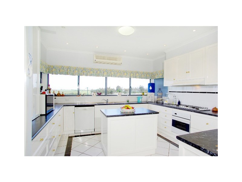 130 Anglesea Road, Waurn Ponds VIC 3216