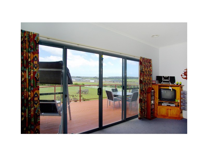 130 Anglesea Road, Waurn Ponds VIC 3216