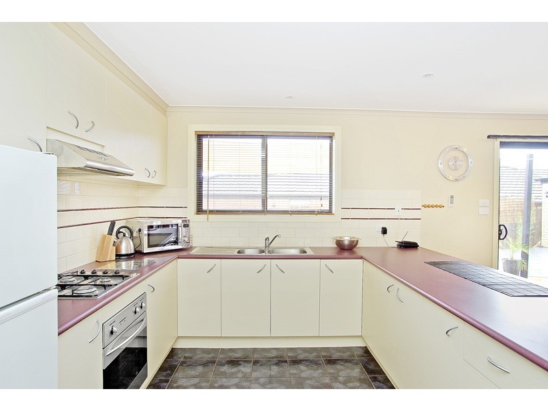 75 Rossack Drive, Grovedale VIC 3216