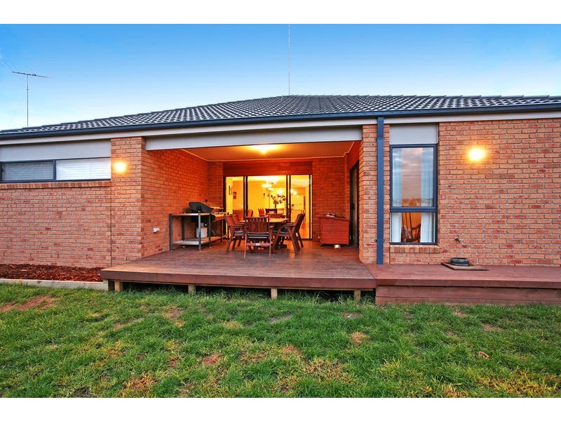 31-32 Senior Court, Highton VIC 3216